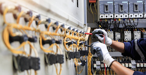 Professional Electrician technician working in Johnson, AR